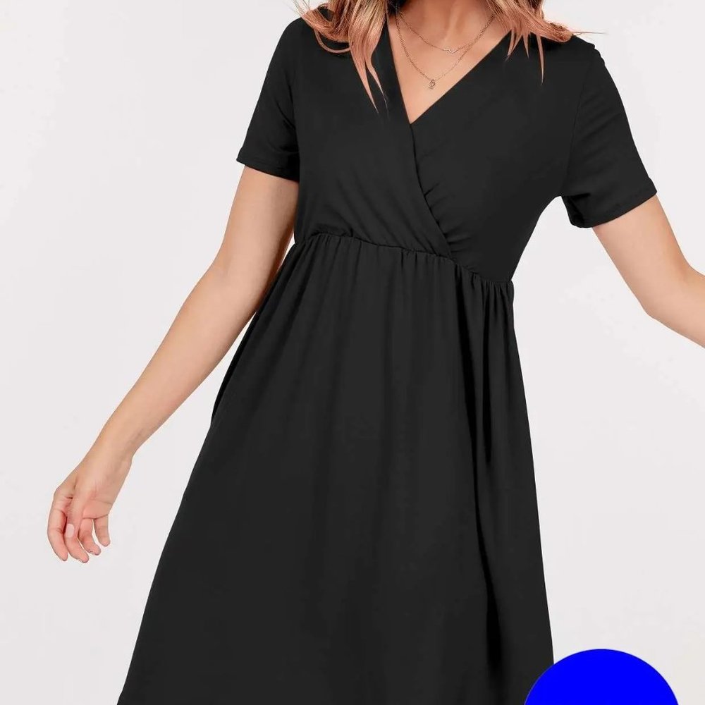 Short Sleeve Surplice Black Dress with Empire Waiste and Pockets Plus